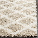 Safavieh Sgd-Dallas Shag 4'-0" x 6'-0" Rug in Beige / Ivory