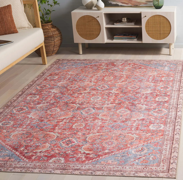 Safavieh Vintage Serapi 600 5'-1" x 7'-6" Rug in Red / Blue