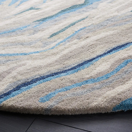 Safavieh Soho 6'-0" x 6'-0" Rug in Blue / Beige