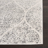 Safavieh Madison 4'-0" x 6'-0" Rug in Ivory / Silver