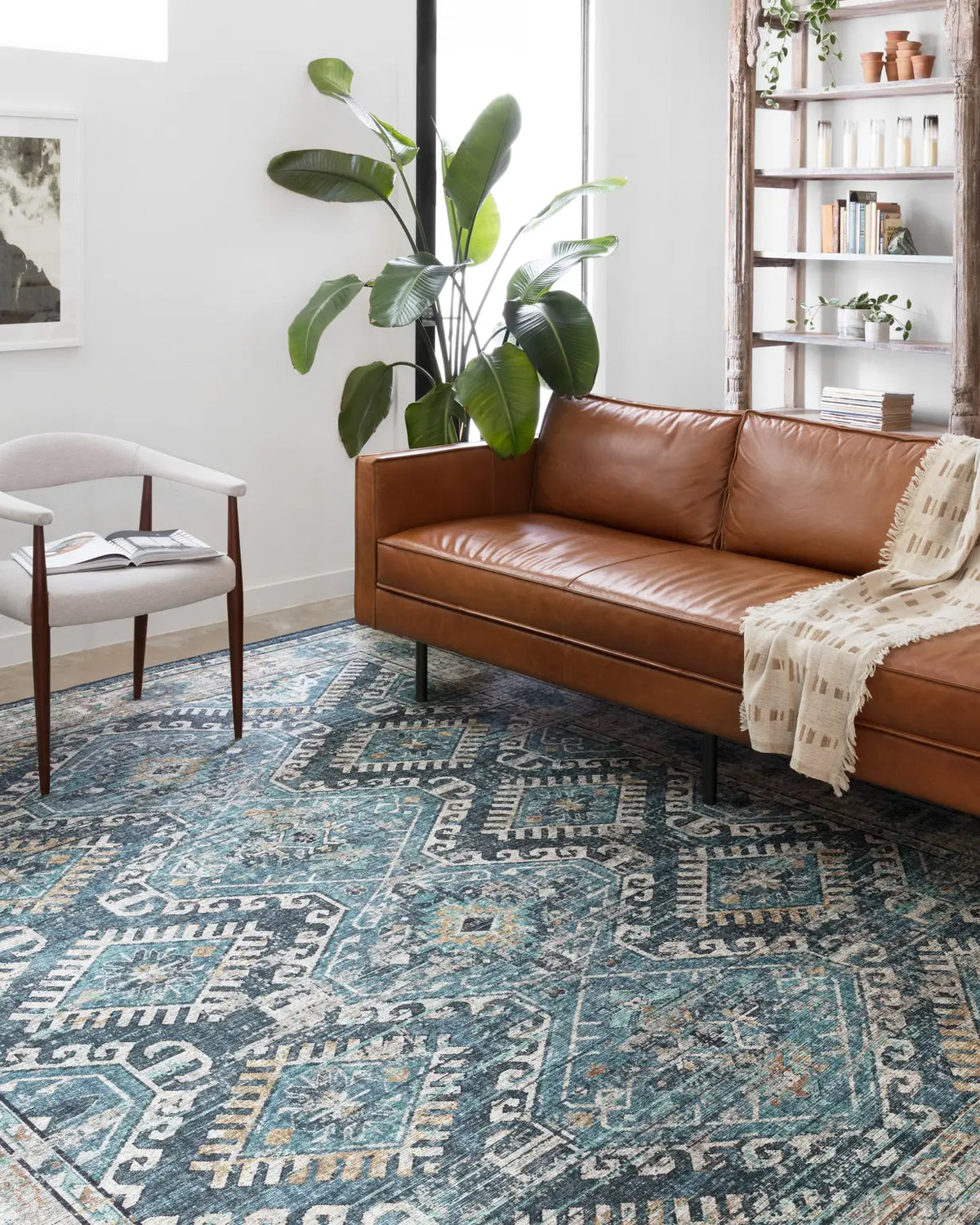 Loloi Skye Sky-03 Denim/Natural Rugs - room scene 1