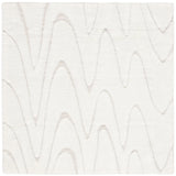 Safavieh Manhattan 6'-0" x 6'-0" Rug in Ivory / Beige