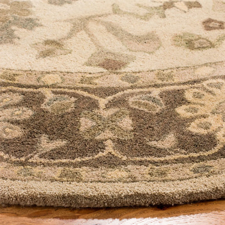 Safavieh Anatolia 6'-0" x 6'-0" Rug in Ivory / Grey