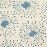 Safavieh Bella 5'-0" x 5'-0" Rug in Beige / Blue