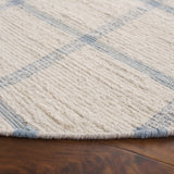 Safavieh Montauk 6'-0" x 6'-0" Rug in Ivory / Blue