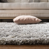 Safavieh Pro Lux Shag 400 4'-0" x 6'-0" Rug in Grey / Cream