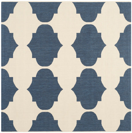 Safavieh Courtyard 5'-3" x 5'-3" Rug in Beige / Navy