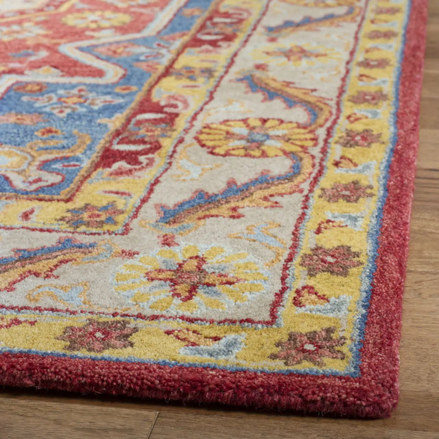 Safavieh Antiquity 4'-0" x 6'-0" Rug in Red / Blue