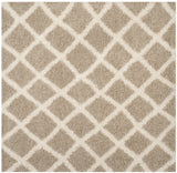 Safavieh Sgd-Dallas Shag 6'-0" x 6'-0" Rug in Beige / Ivory