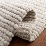 Safavieh Martha Stewart 4'-0" x 6'-0" Rug in Ivory / Beige