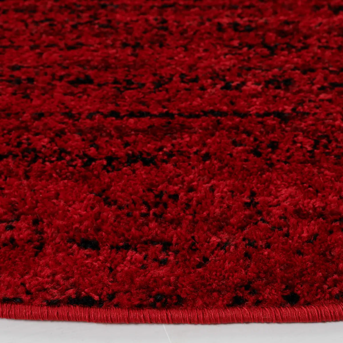 Safavieh Adirondack 6'-0" x 6'-0" Rug in Red / Black