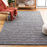 Safavieh Kilim 4'-0" x 6'-0" Rug in Black / Ivory