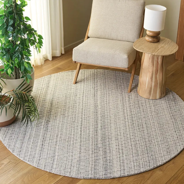 Safavieh Mirage 6'-0" x 6'-0" Rug in Grey / Ivory
