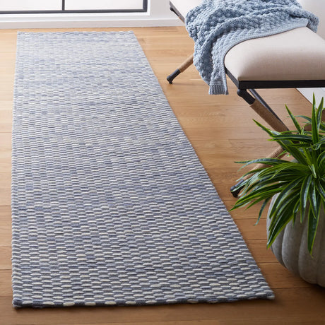 Safavieh Marbella 2'-3" x 9'-0" Rug in Grey / Beige