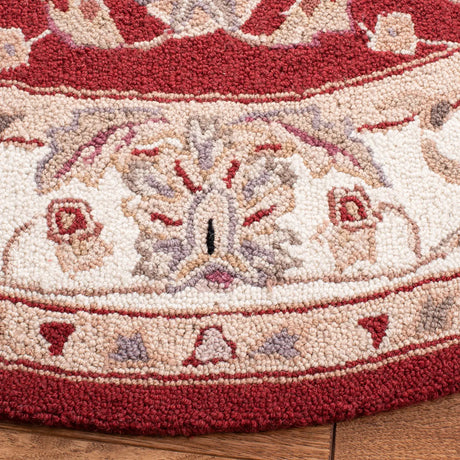 Safavieh Chelsea 5'-6" x 5'-6" Rug in Burgundy / Ivory