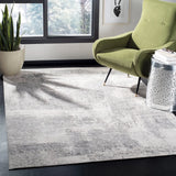 Safavieh Invista 4'-0" x 6'-0" Rug in Grey / Ivory