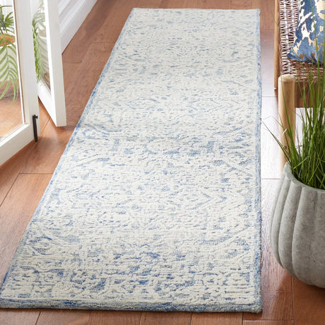 Safavieh Roslyn 2'-3" x 9'-0" Rug in Blue / Ivory