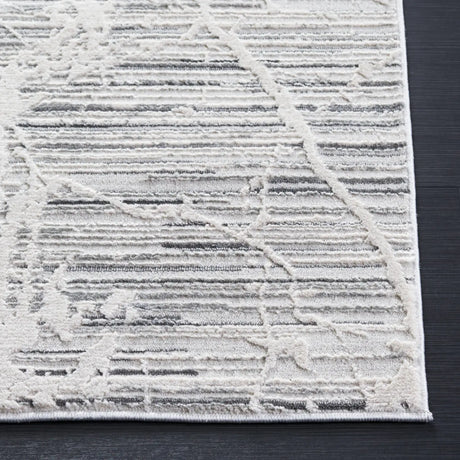 Safavieh Vogue 4'-0" x 6'-0" Rug in Beige / Grey
