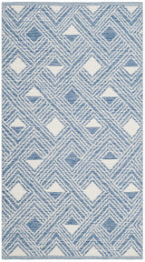 Safavieh Montauk 2'-3" x 3'-9" Rug in Blue / Ivory