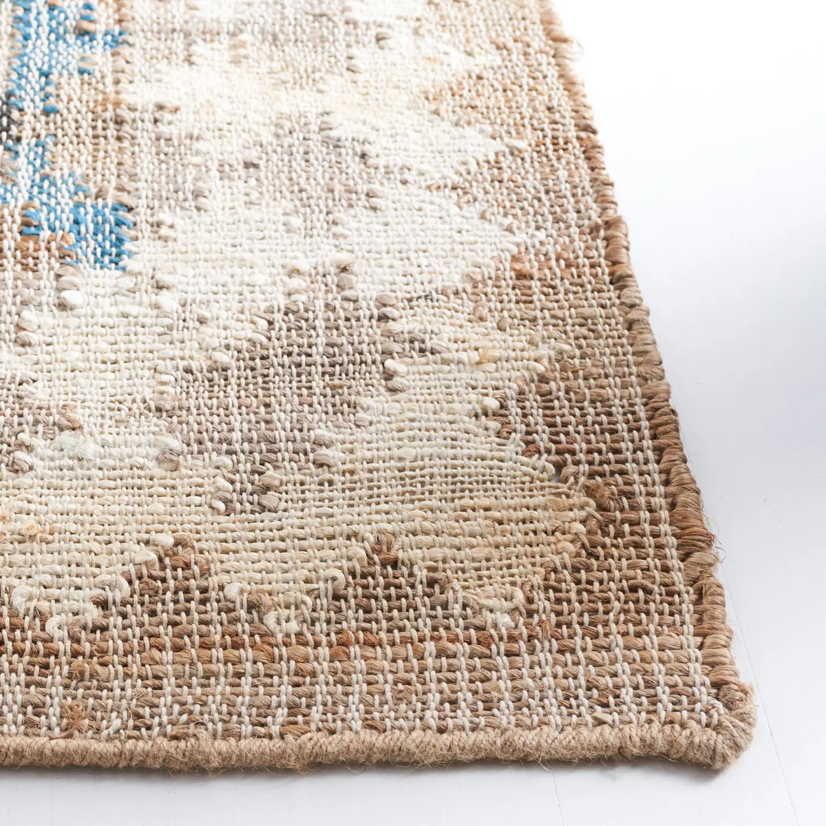 Safavieh Kilim 4'-0" x 6'-0" Rug in Blue / Ivory