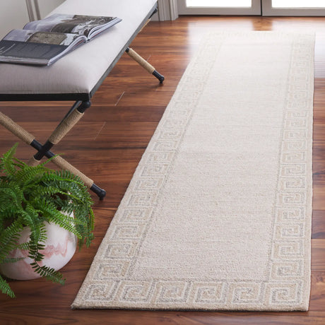 Safavieh Ebony 2'-3" x 9'-0" Rug in Brown / Ivory