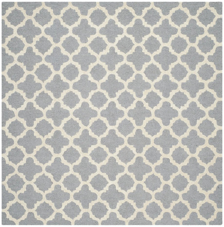 Safavieh Cambridge 6'-0" x 6'-0" Rug in Silver / Ivory