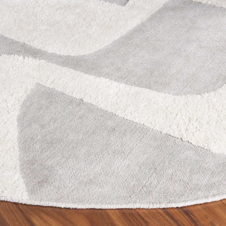 Safavieh Casablanca 6'-0" x 6'-0" Rug in Grey / Ivory