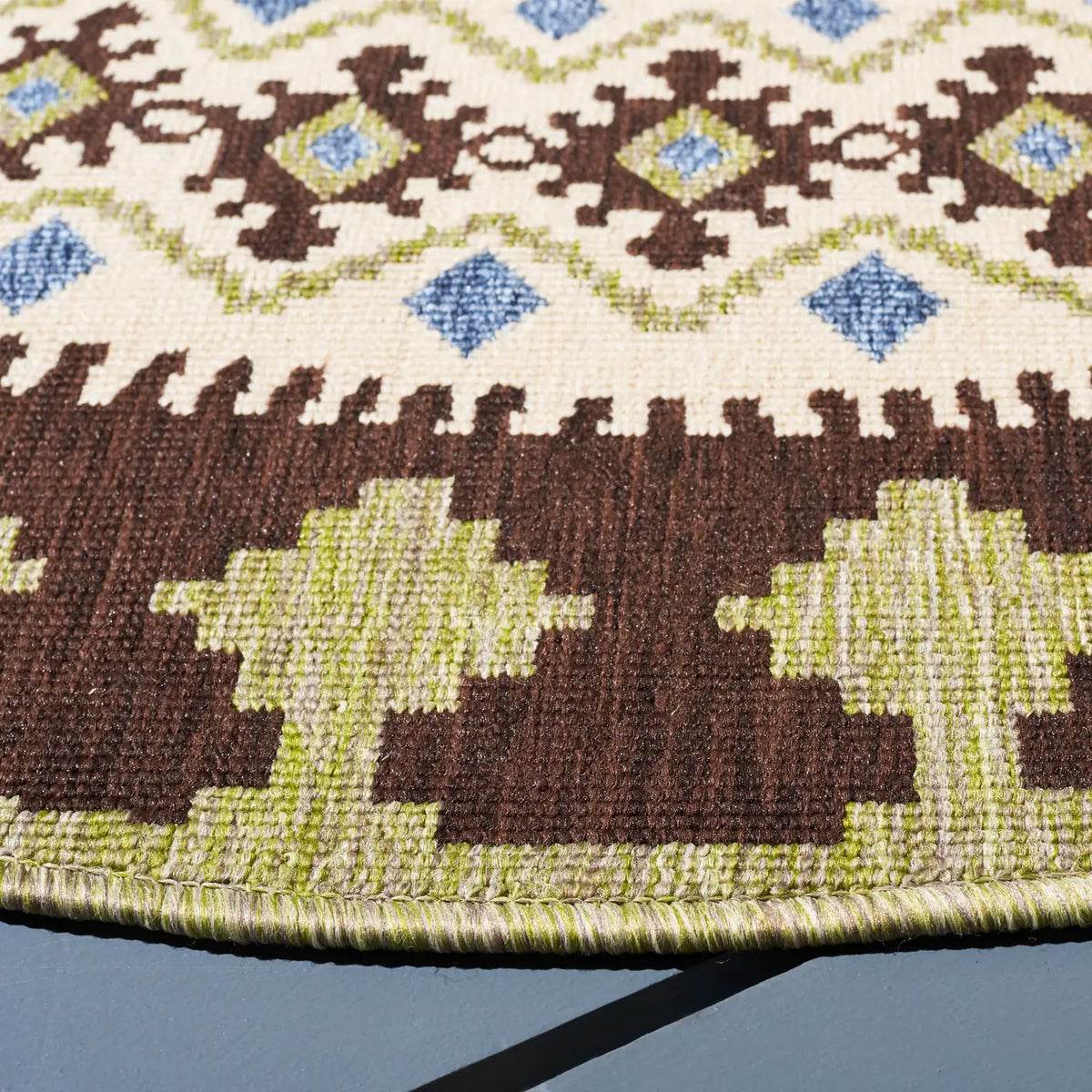 Safavieh Veranda 6'-7" x 6'-7" Rug in Chocolate / Green