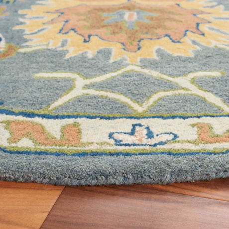 Safavieh Heritage 6'-0" x 6'-0" Rug in Light Blue