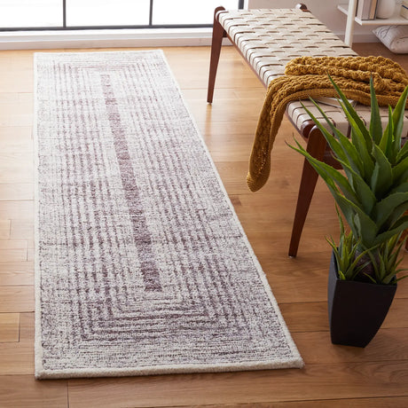 Safavieh Metro 2'-3" x 8'-0" Rug in Grey / Ivory