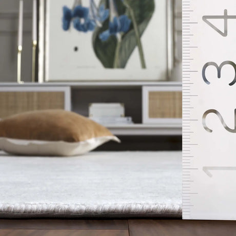 Safavieh Mirage 6'-0" x 9'-0" Rug in Ivory