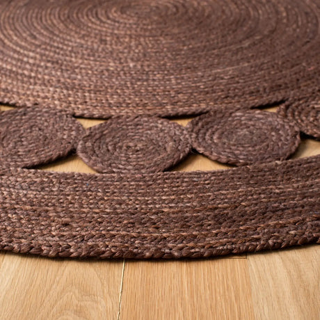 Safavieh Natural Fiber 5'-0" x 5'-0" Rug in Brown