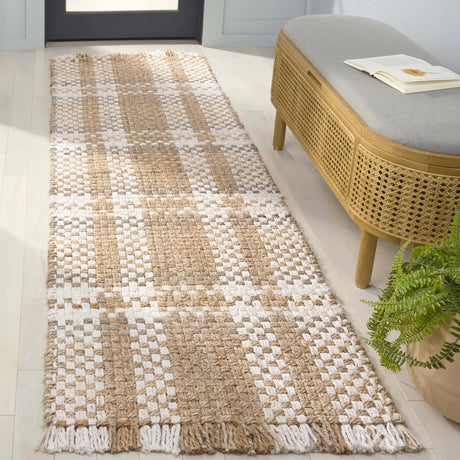 Safavieh Natural Fiber 2'-3" x 8'-0" Rug in Natural / Bleach