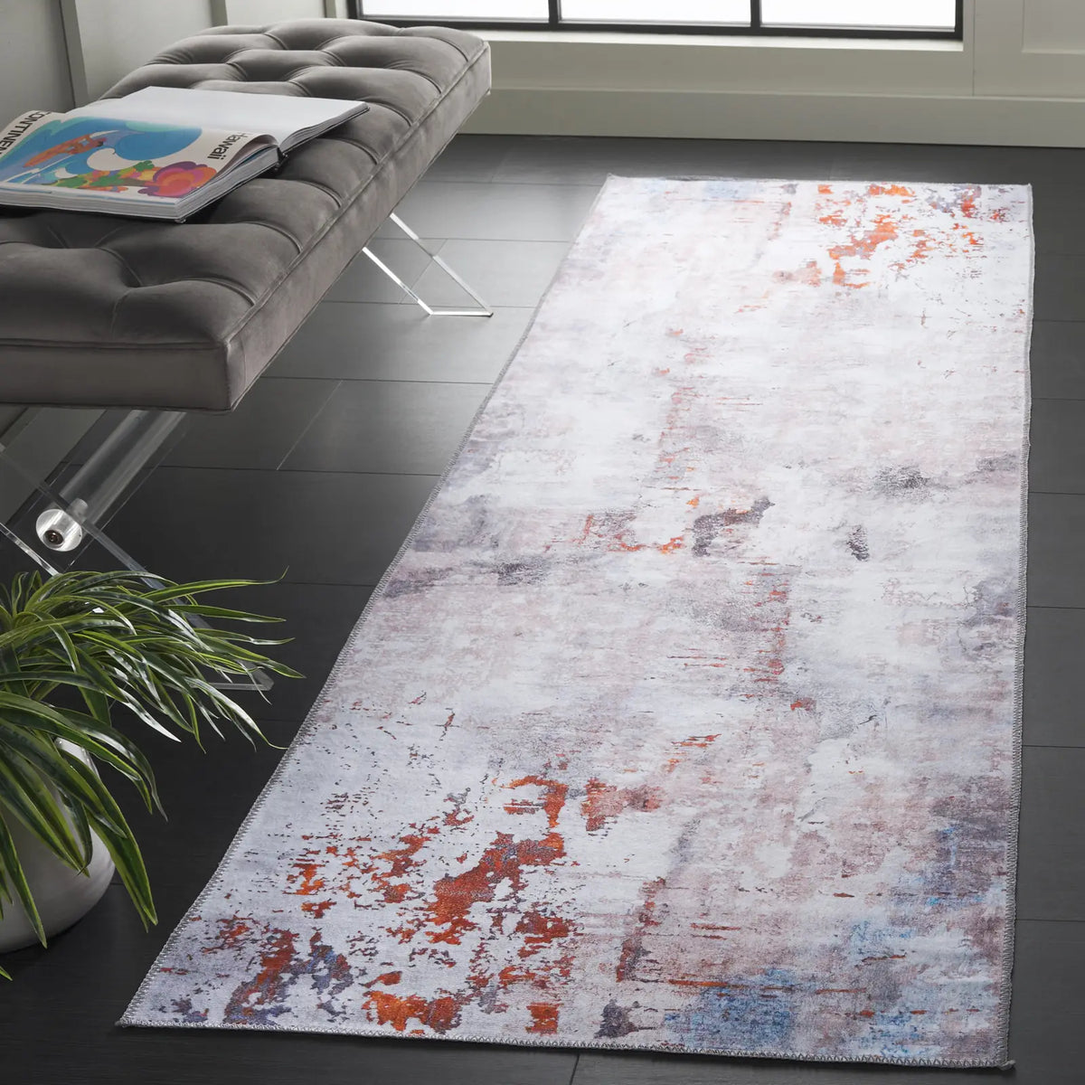 Safavieh Malibu 2'-6" x 8'-0" Rug in Ivory / Rust
