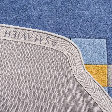 Safavieh Fifth Avenue 5'-0" x 8'-0" Rug in Grey / Blue
