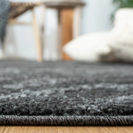 Safavieh Adirondack 4'-0" x 6'-0" Rug in Dark Grey / Grey