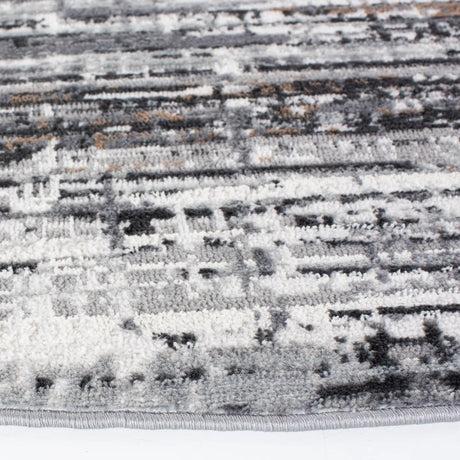 Safavieh Shivan 100 6'-7" x 6'-7" Rug in Light Grey / Dark Grey