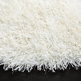Safavieh Shag 5'-0" x 5'-0" Rug in Off White / Off White