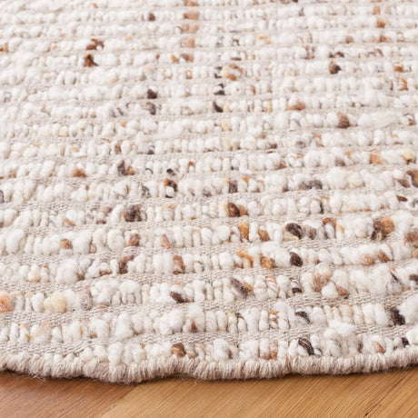 Safavieh Natura 6'-0" x 6'-0" Rug in Ivory / Beige