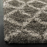 Safavieh Hudson Shag 5'-1" x 7'-6" Rug in Grey / Ivory