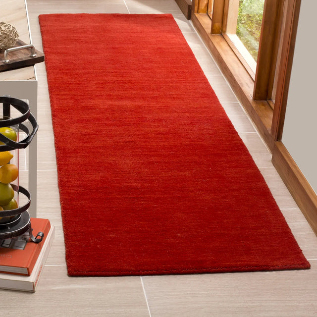 Safavieh Himalaya 2'-3" x 8'-0" Rug in Red