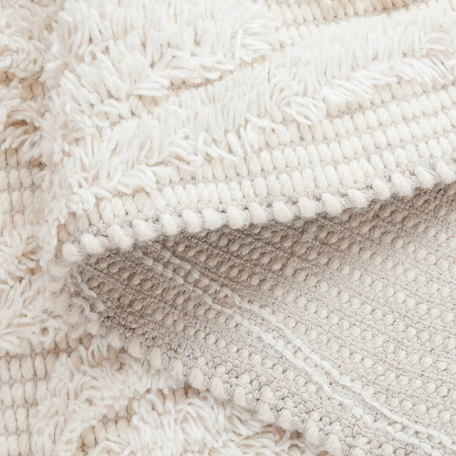 Safavieh Natura 4'-0" x 6'-0" Rug in Ivory