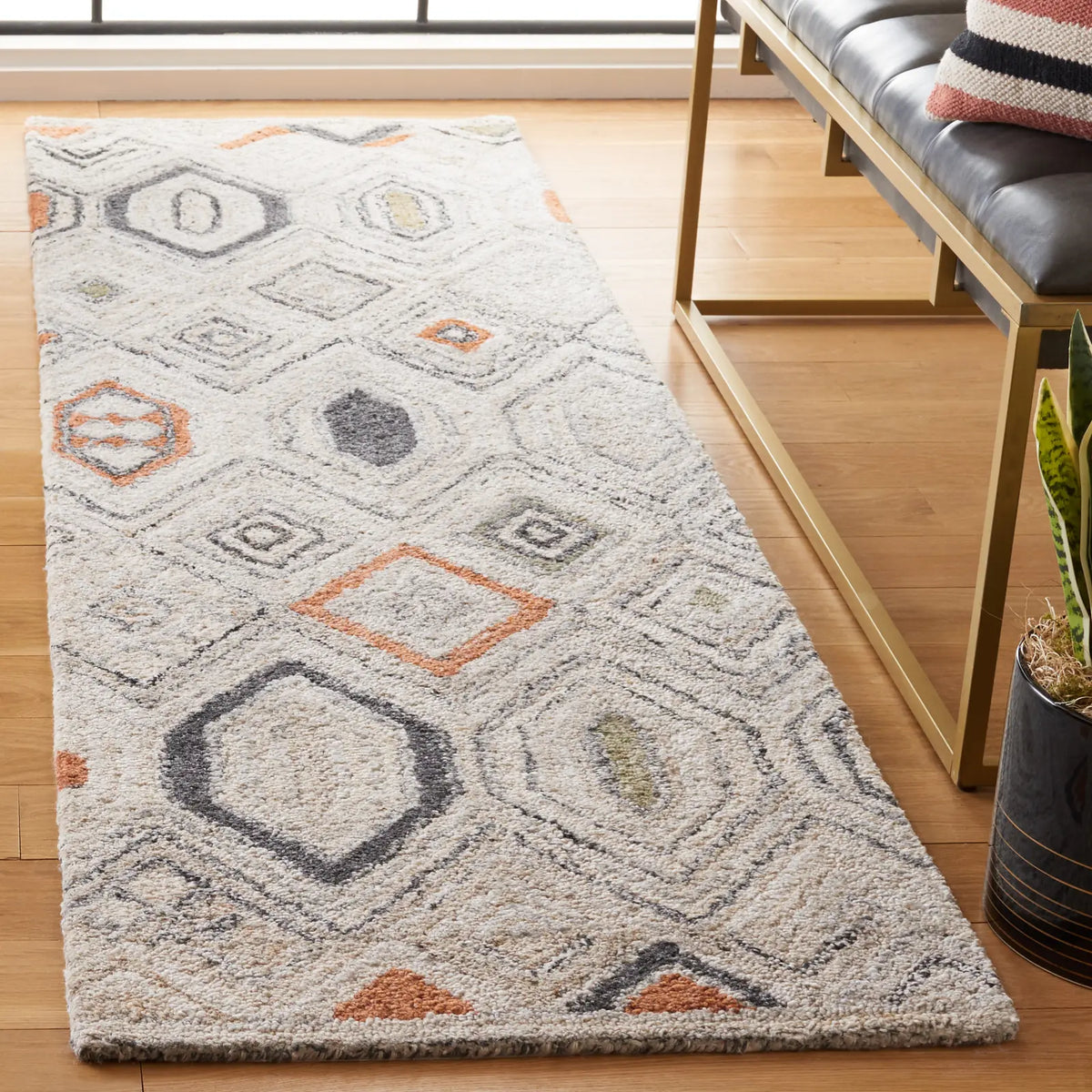 Safavieh Marquee 2'-3" x 8'-0" Rug in Rust / Grey