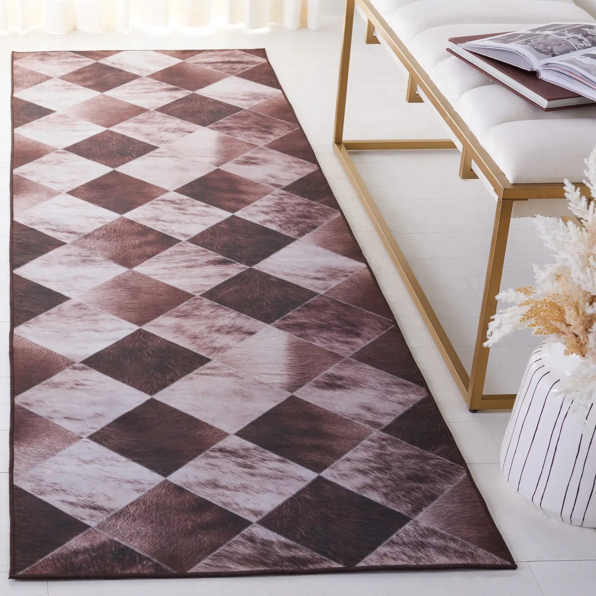 Safavieh Faux Hide 2'-6" x 8'-0" Rug in Light Brown / Brown