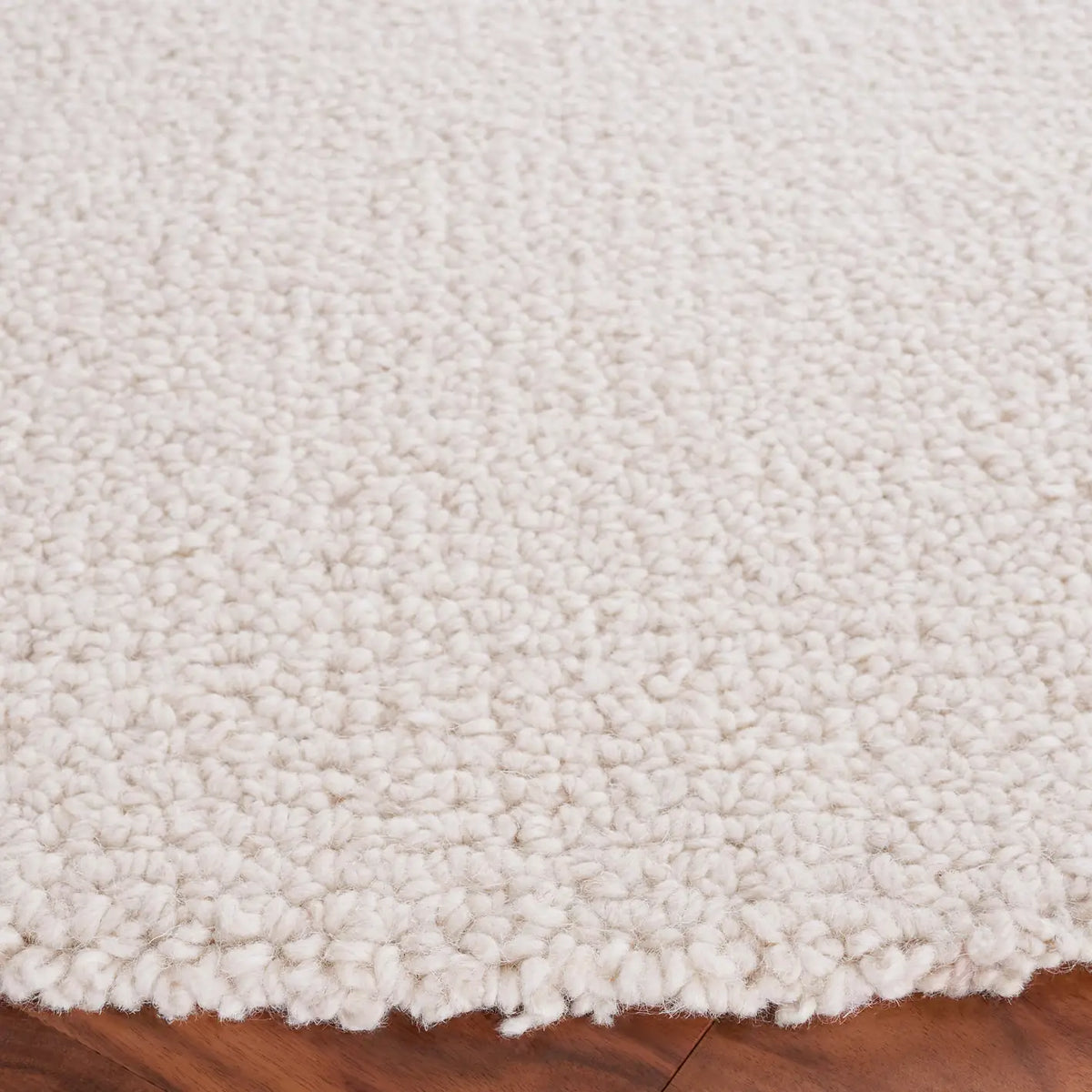 Safavieh Abstract 6'-0" x 6'-0" Rug in Ivory