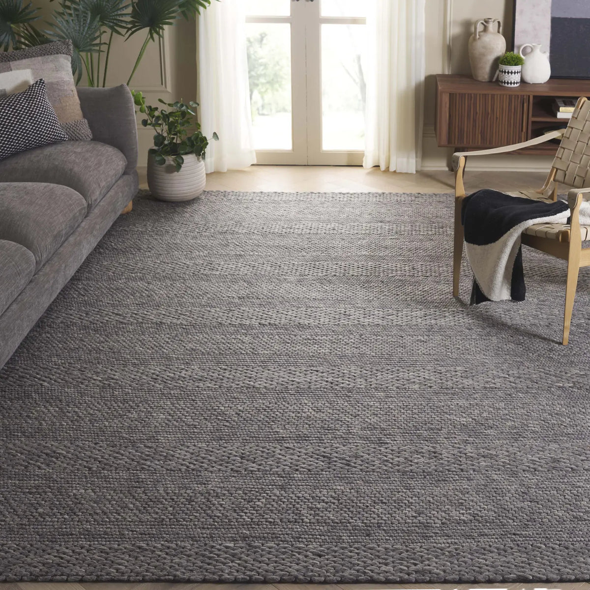 Safavieh Marbella 10'-0" x 14'-0" Rug in Dark Grey