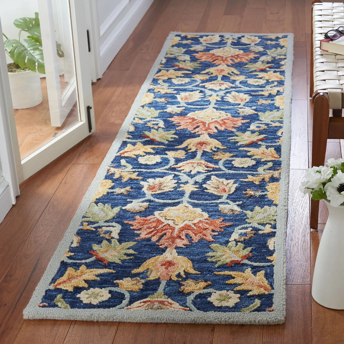 Safavieh Metro 2'-3" x 9'-0" Rug in Blue / Orange