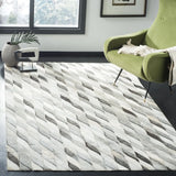 Safavieh Studio Leather 4'-0" x 6'-0" Rug in Ivory / Grey