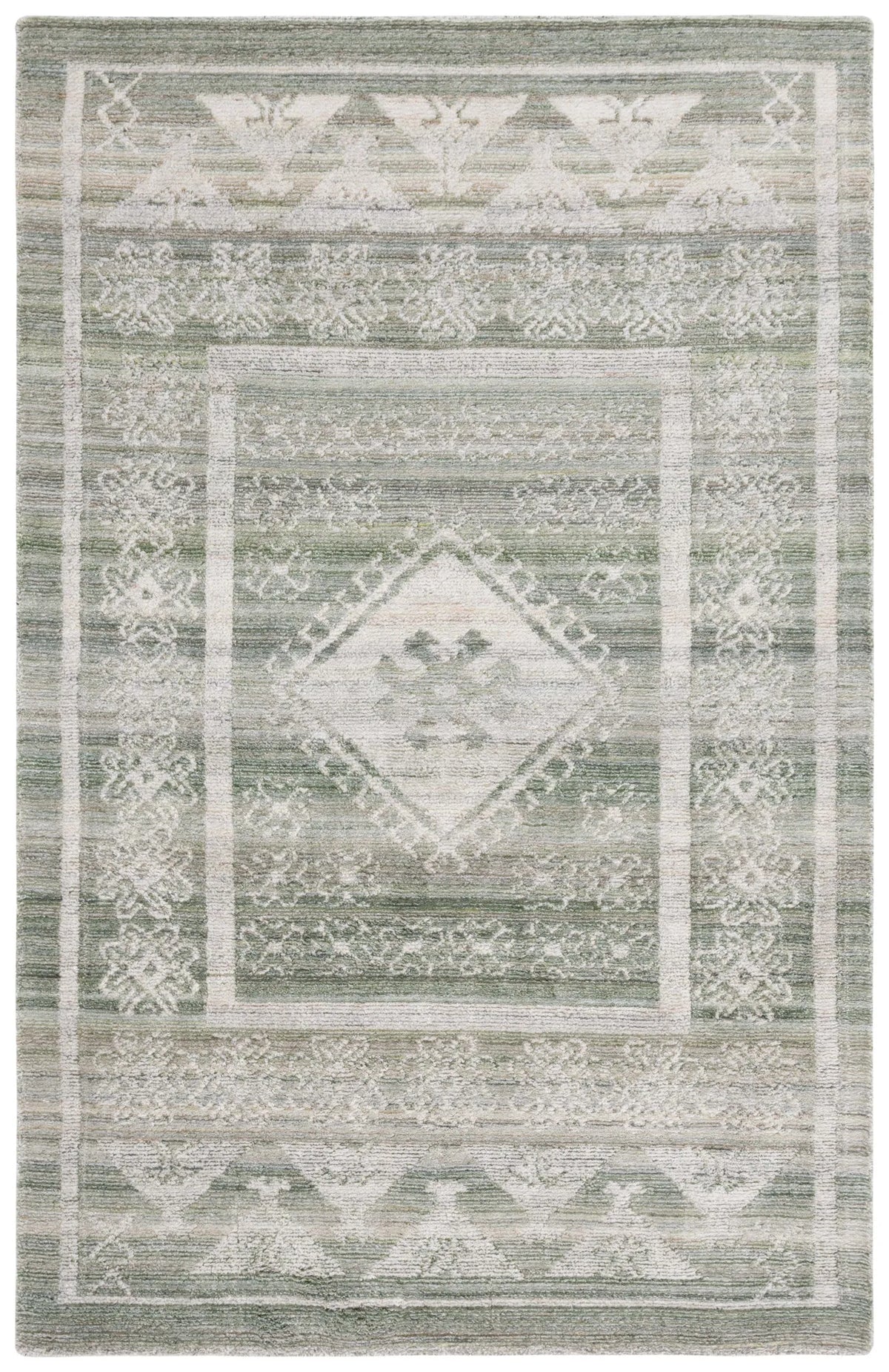 Safavieh Marquee 4'-0" x 6'-0" Rug in Green / Sage