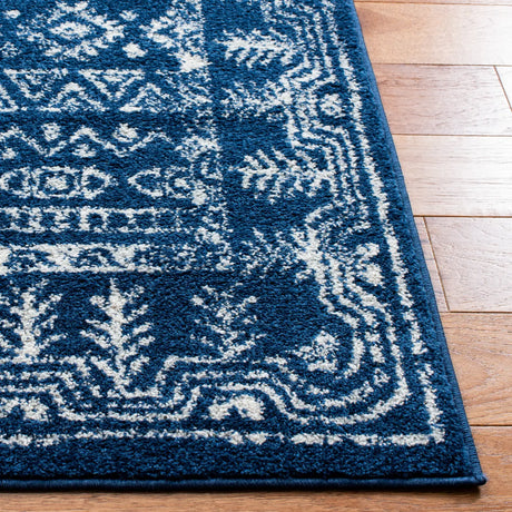Safavieh Tulum 4'-0" x 6'-0" Rug in Navy / Grey